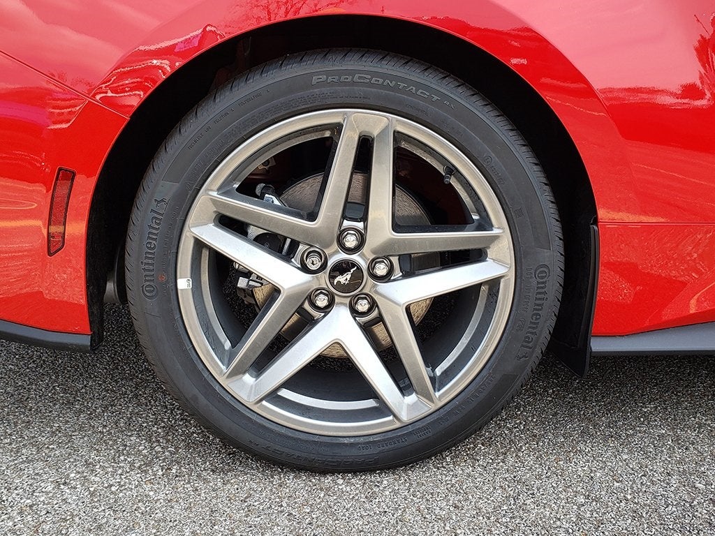 2025 Ford Mustang EcoBoost