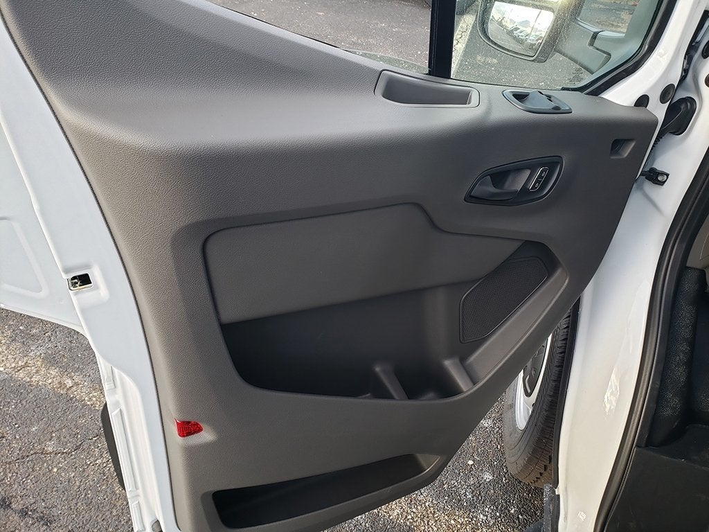 2025 Ford Transit-350 XL