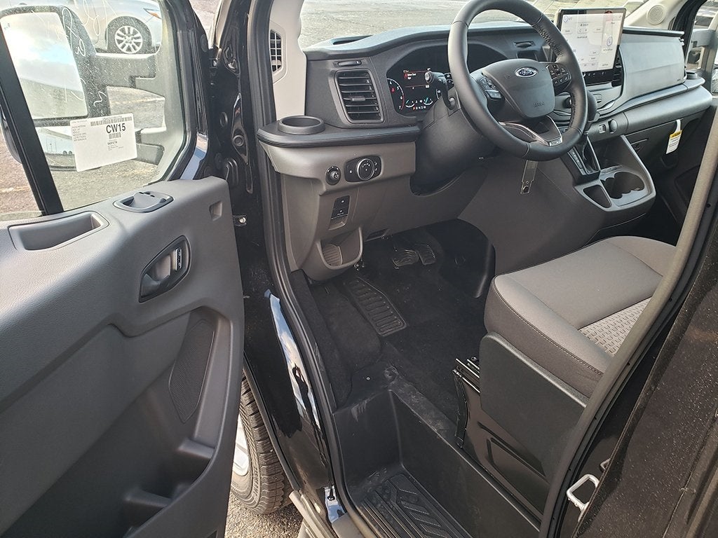 2025 Ford Transit-350 XL