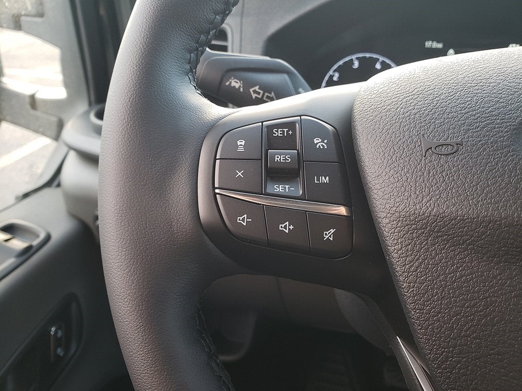 2025 Ford Transit-350 XL