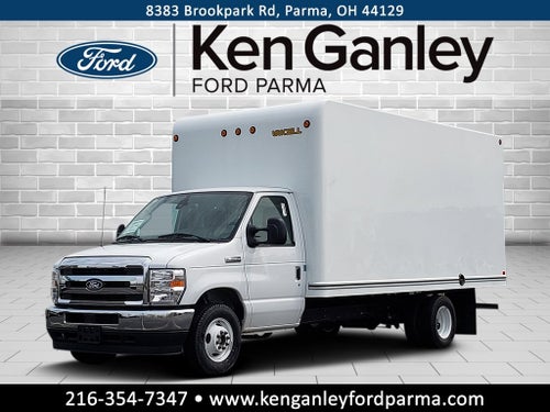 2026 Ford E-350SD Base Cutaway