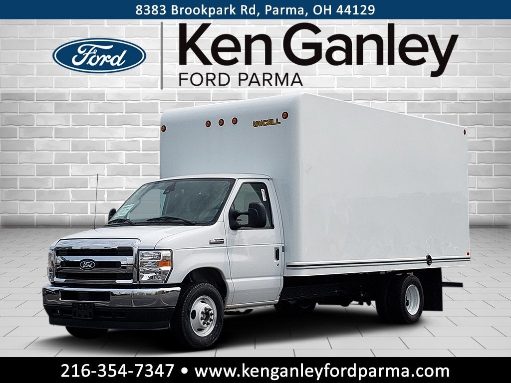 2026 Ford E-350SD Base Cutaway