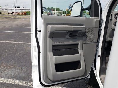 2026 Ford E-350SD Base Cutaway