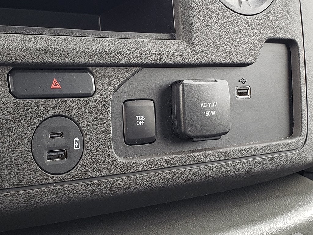 2026 Ford E-350SD Base Cutaway