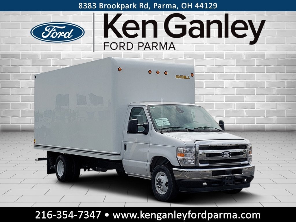 2026 Ford E-350SD Base Cutaway