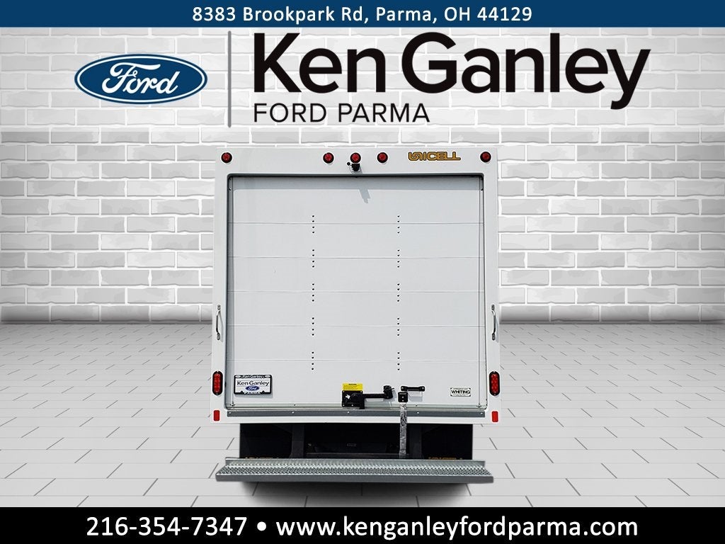 2026 Ford E-350SD Base Cutaway