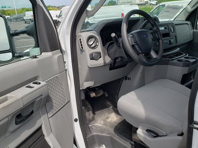 2026 Ford E-350SD Base Cutaway