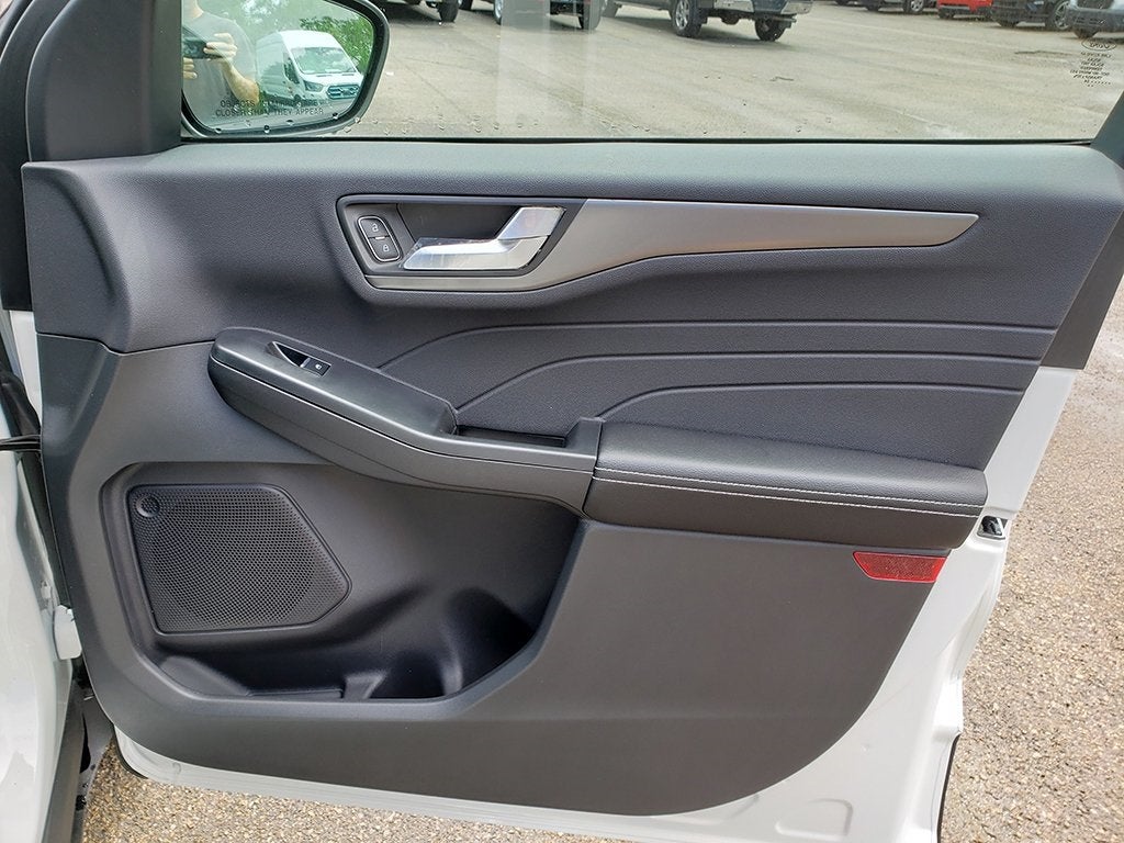 2024 Ford Escape Plug-In Hybrid Base