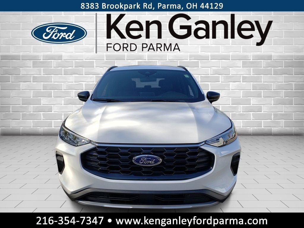 2025 Ford Escape Hybrid ST-Line