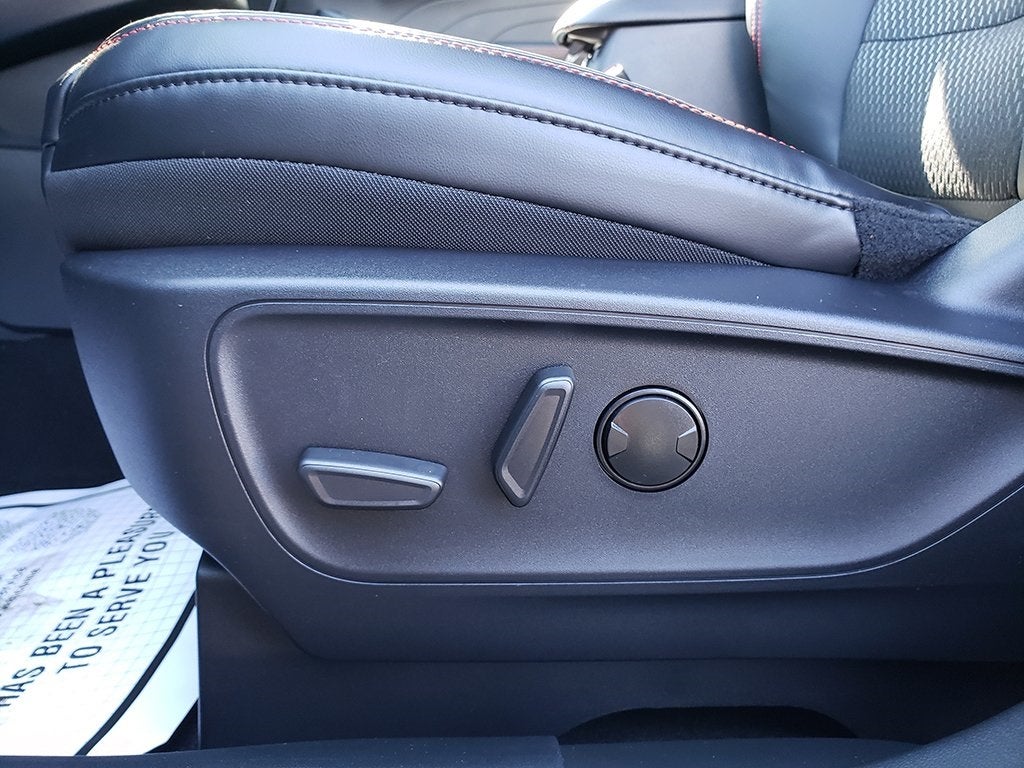 2025 Ford Escape Hybrid ST-Line