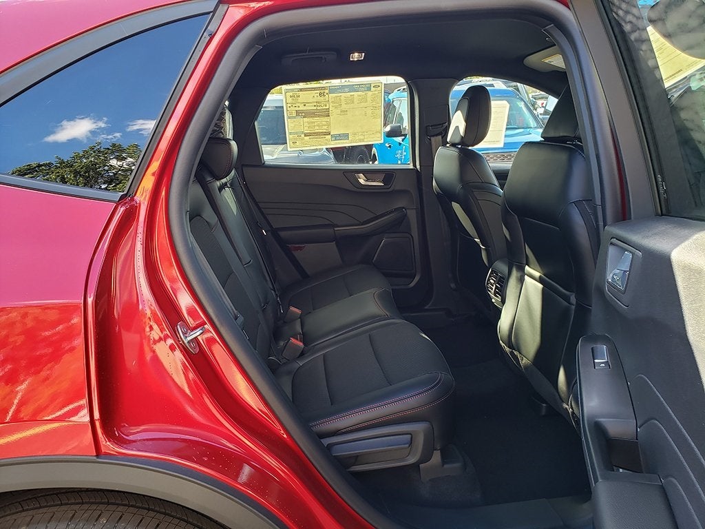 2026 Ford Escape Hybrid ST-Line Select