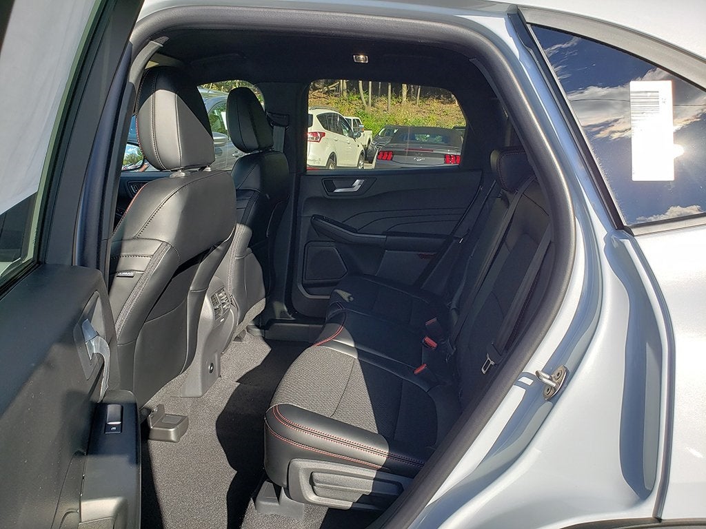 2026 Ford Escape Hybrid ST-Line Select