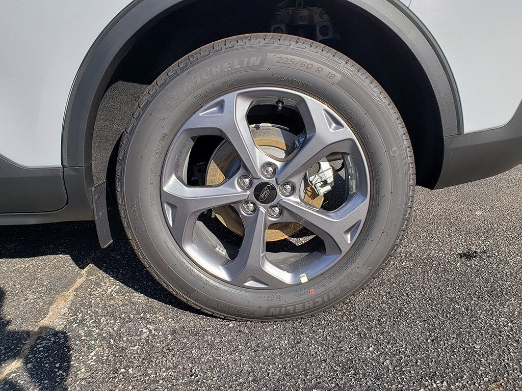 2026 Ford Escape Hybrid ST-Line Select