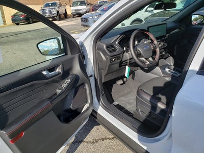 2026 Ford Escape Hybrid ST-Line Select