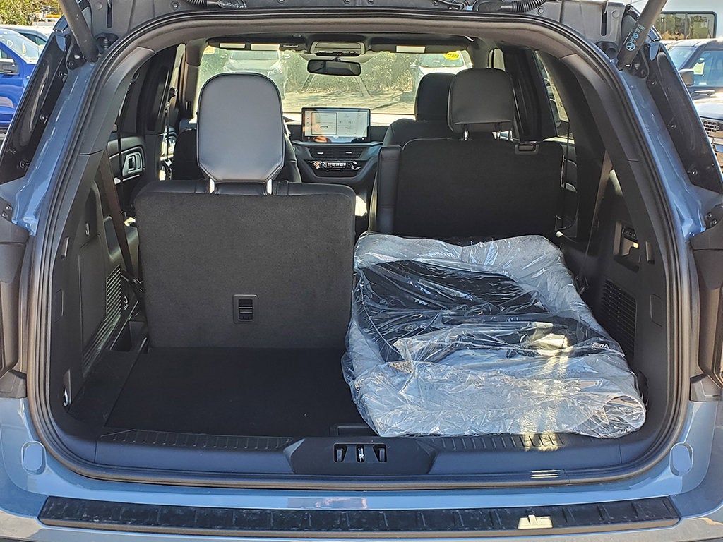 2027 Ford Explorer ST