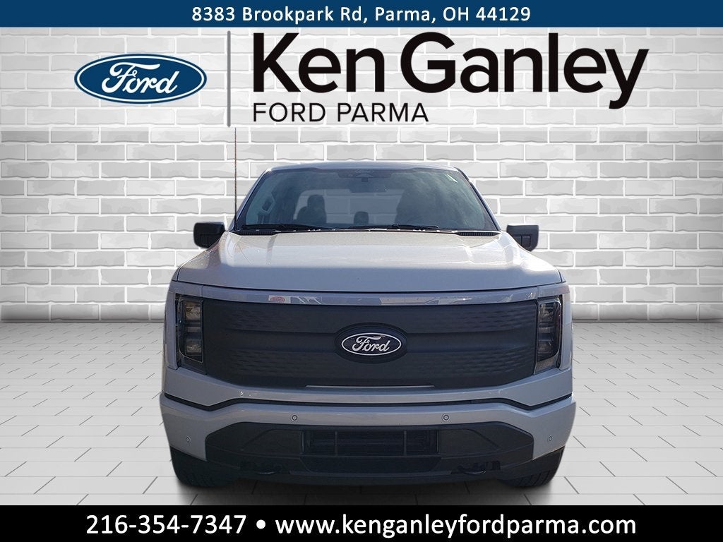 2025 Ford F-150 Lightning Flash
