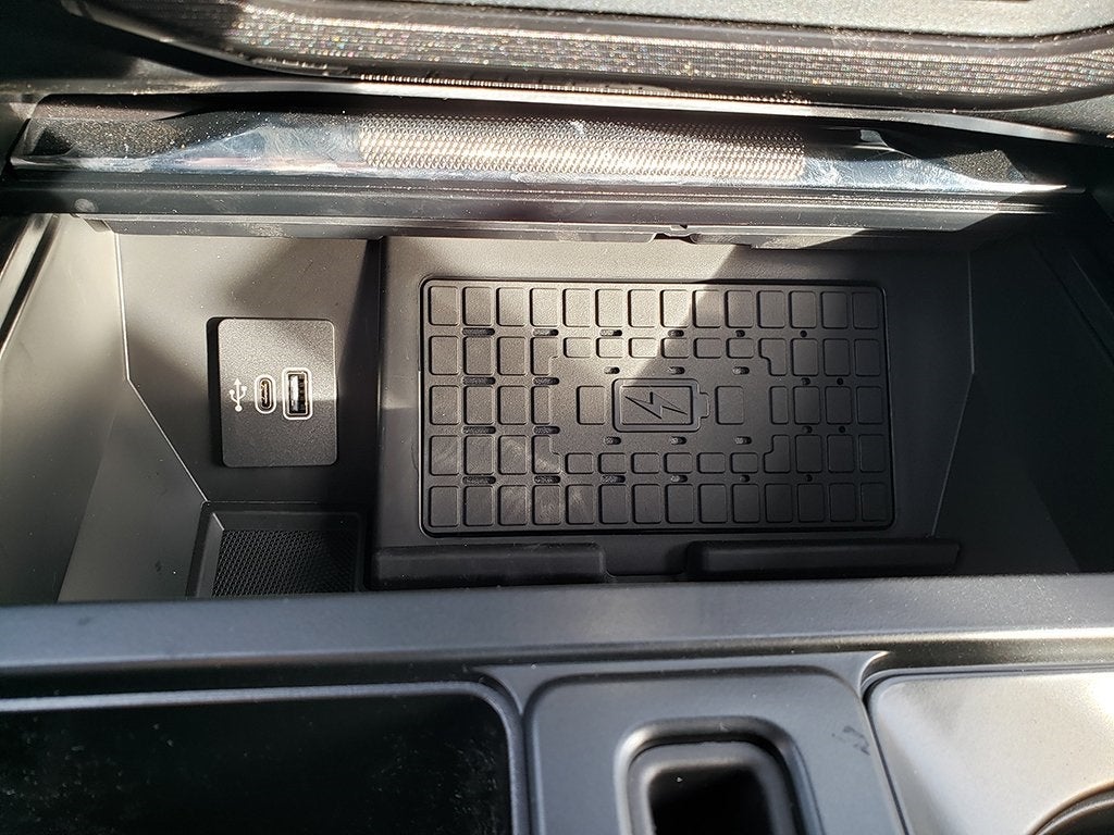 2025 Ford F-150 Lightning Platinum