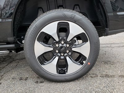 2025 Ford F-150 Lightning Platinum