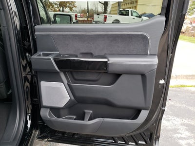 2025 Ford F-150 Lightning Platinum