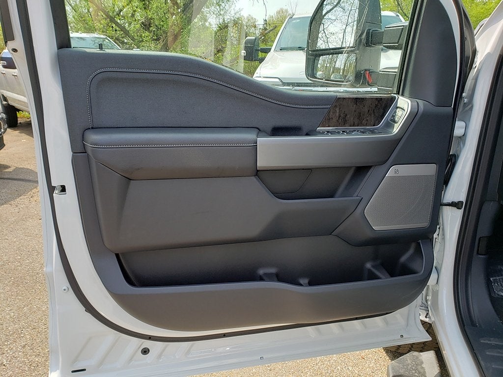 2025 Ford F-250SD Lariat