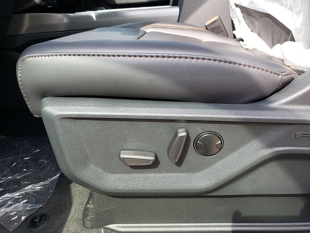 2025 Ford F-250SD Lariat