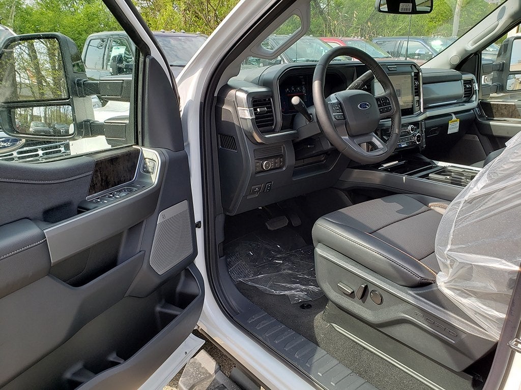 2025 Ford F-250SD Lariat