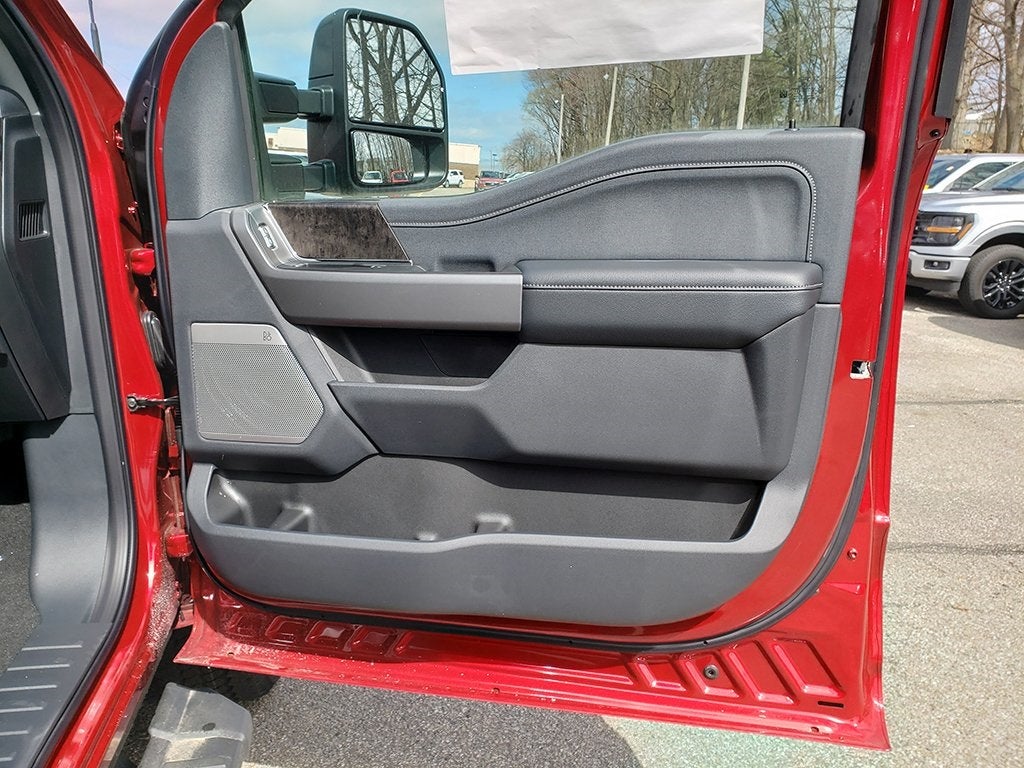 2025 Ford F-250SD Lariat