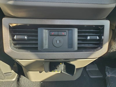 2027 Ford F-350SD Platinum DRW
