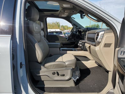 2027 Ford F-350SD Platinum DRW