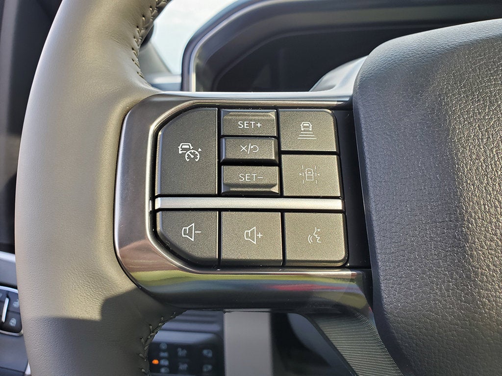 2027 Ford F-350SD Platinum DRW