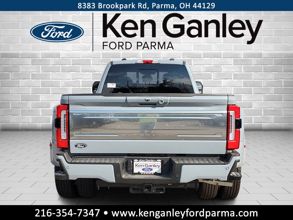 2027 Ford F-350SD Platinum DRW