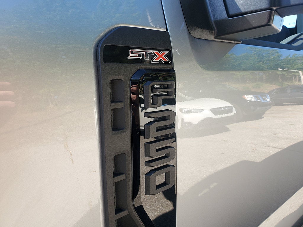 2027 Ford F-250SD XL