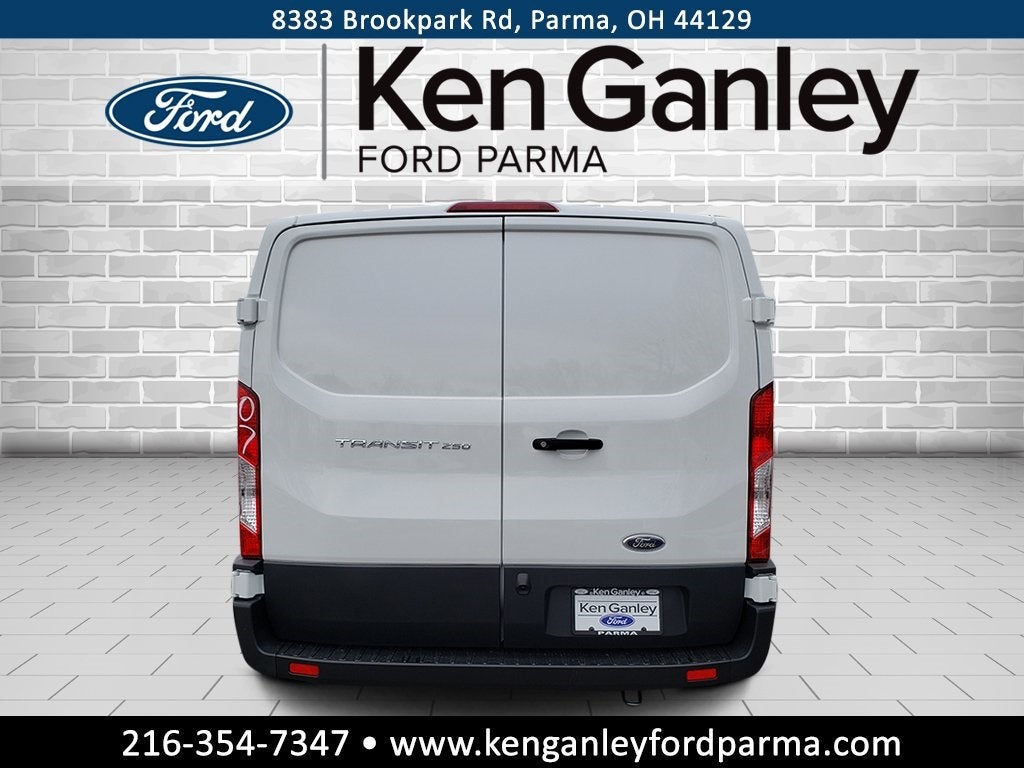 2025 Ford Transit-250 Base