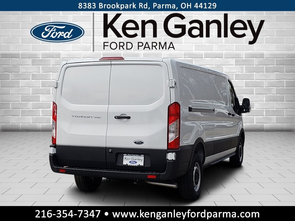 2025 Ford Transit-250 Base