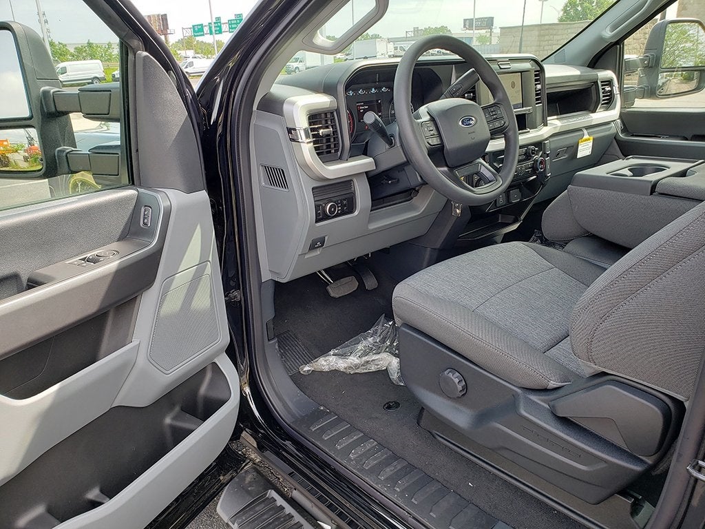 2025 Ford F-250SD XL