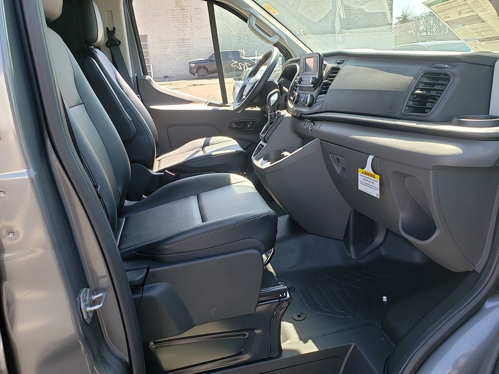 2025 Ford Transit-150 Base