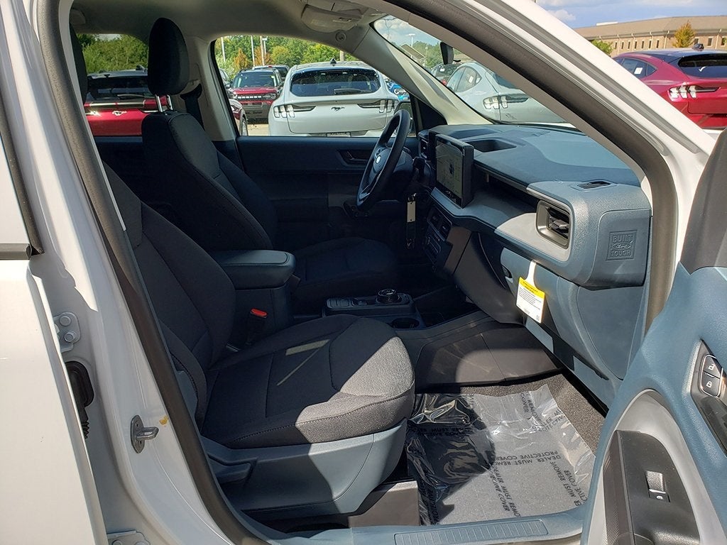 2025 Ford Maverick XL