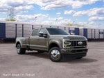 2027 Ford Super Duty F450 4X4 CRW PU