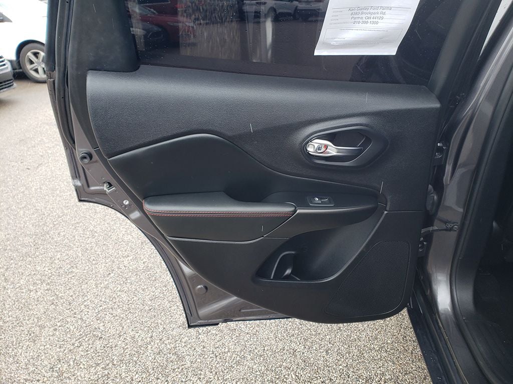 2019 Jeep Cherokee Trailhawk