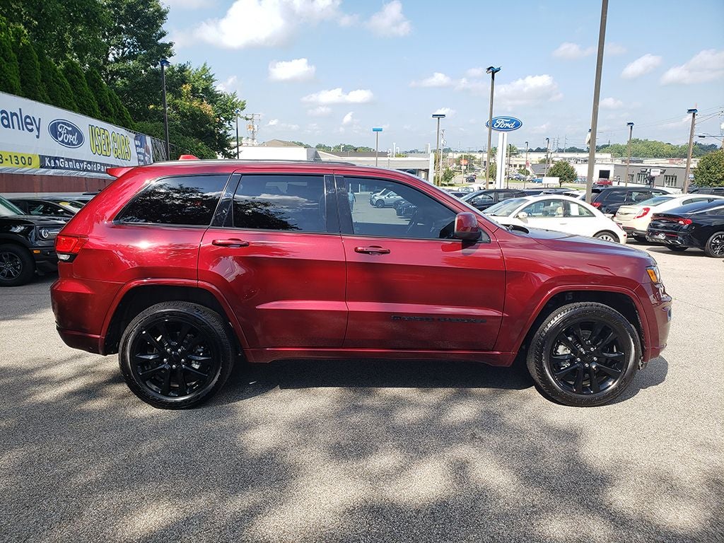 2022 Jeep Grand Cherokee WK Laredo