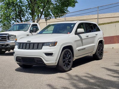 2019 Jeep Grand Cherokee Laredo