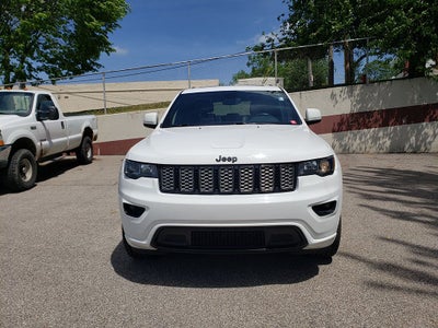 2019 Jeep Grand Cherokee Laredo
