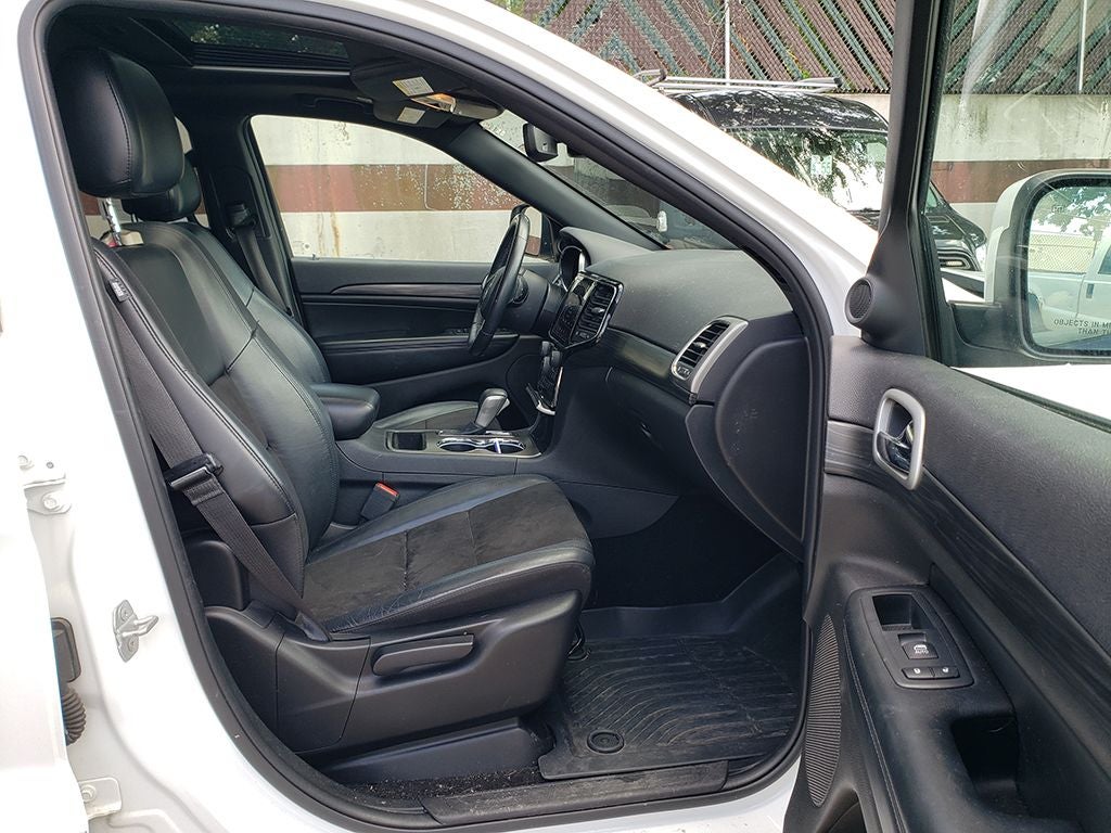 2019 Jeep Grand Cherokee Laredo