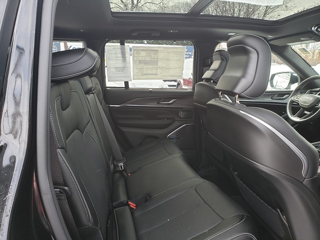 2024 Jeep Grand Cherokee 4xe Overland