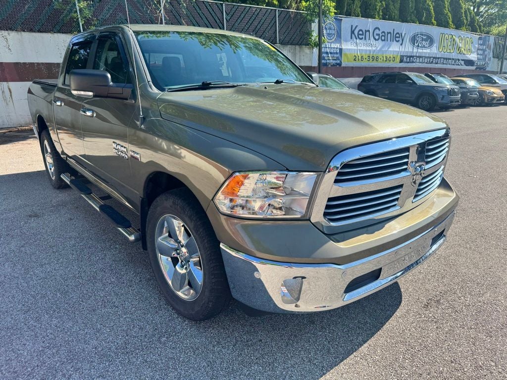2015 RAM 1500 SLT