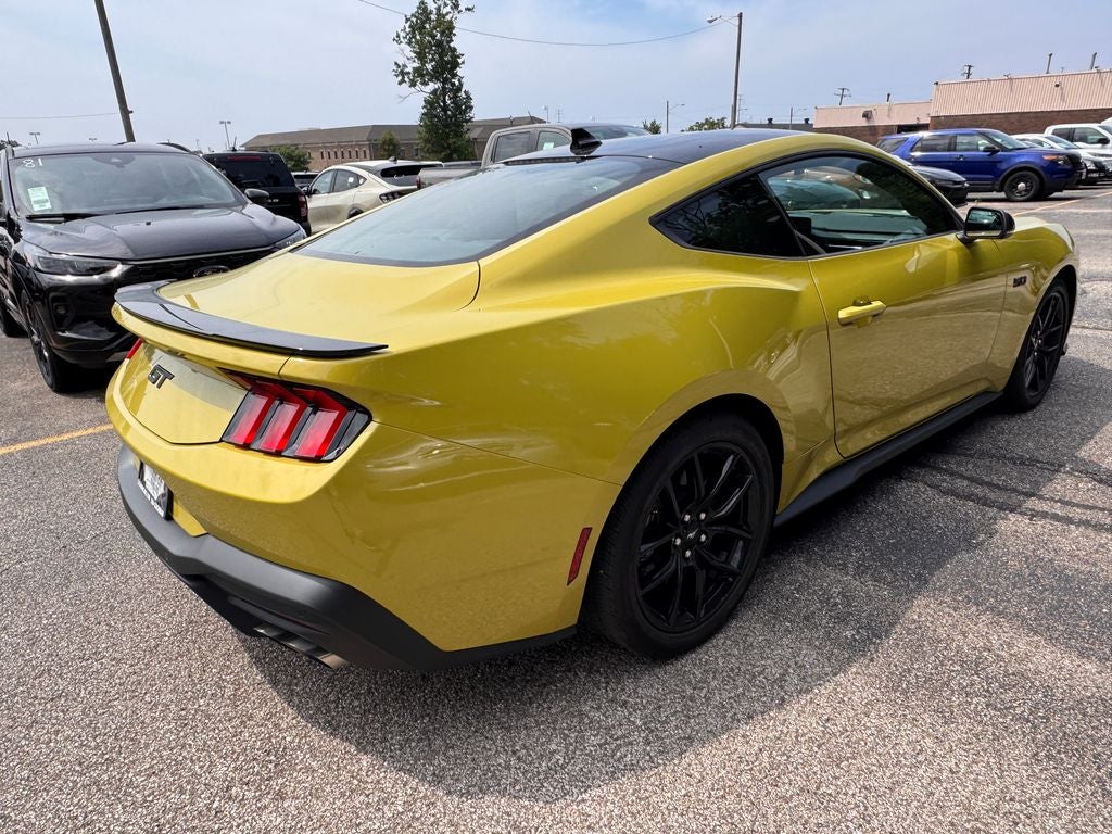 2025 Ford Mustang GT Premium