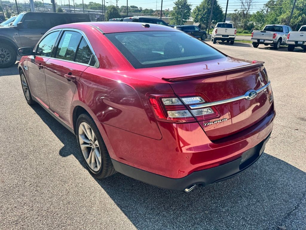 2013 Ford Taurus SEL