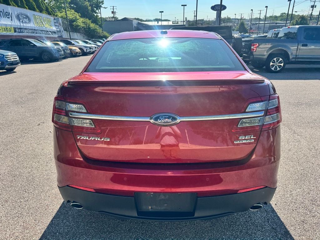 2013 Ford Taurus SEL