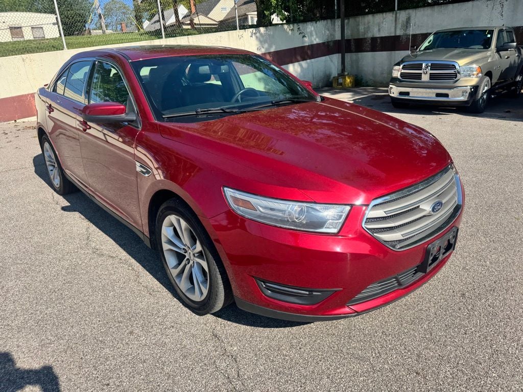 2013 Ford Taurus SEL