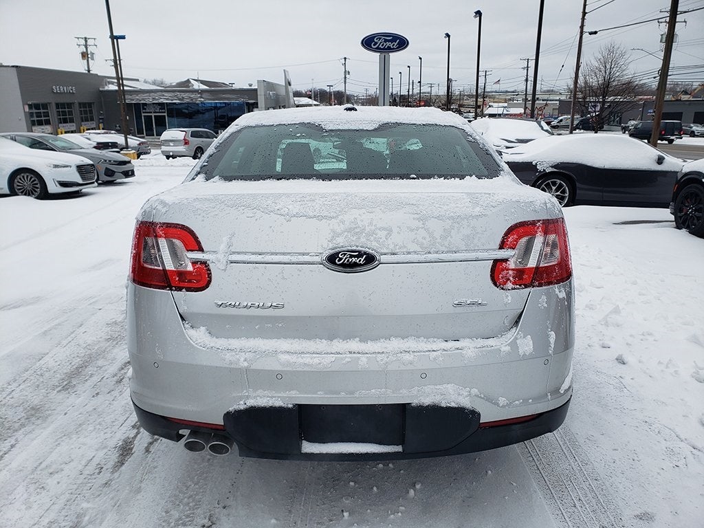 2010 Ford Taurus SEL
